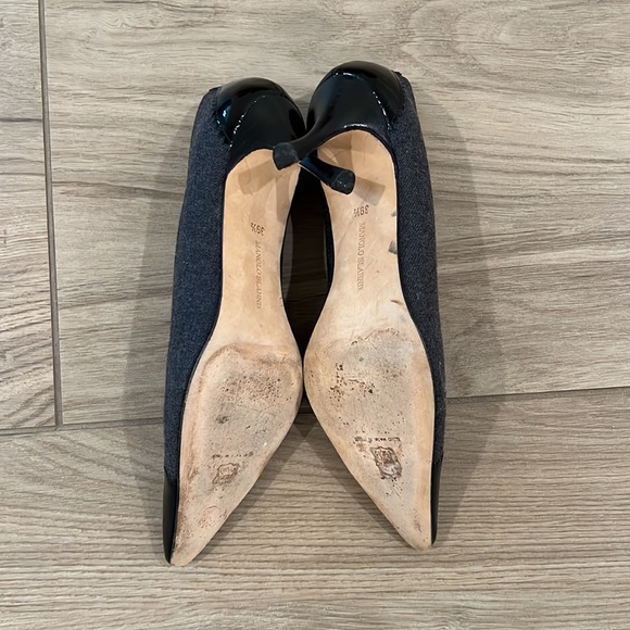 Manolo blahnik pumps - Picture 3 of 3